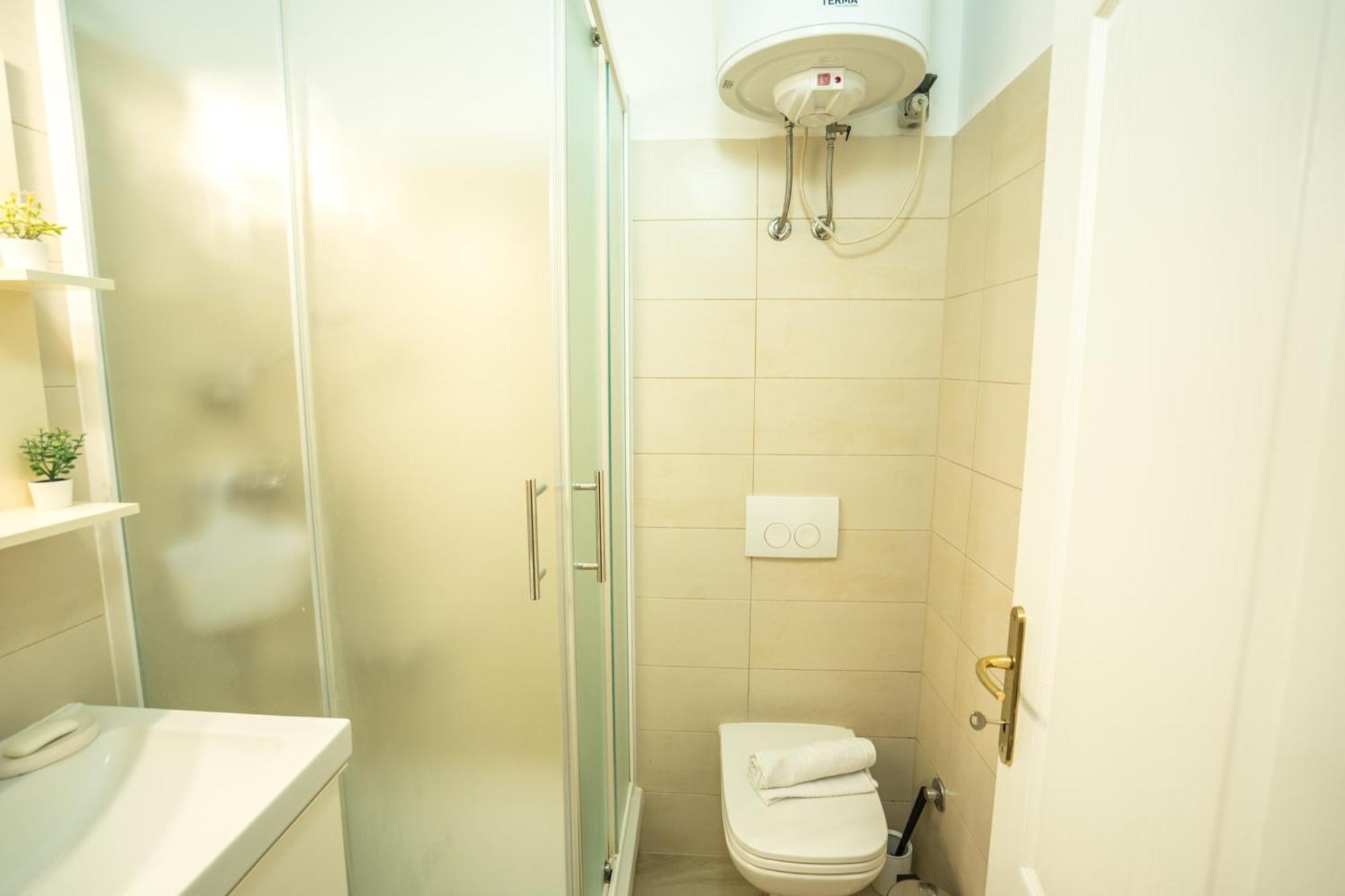 Apartman Iris Ζάγκρεμπ Εξωτερικό φωτογραφία