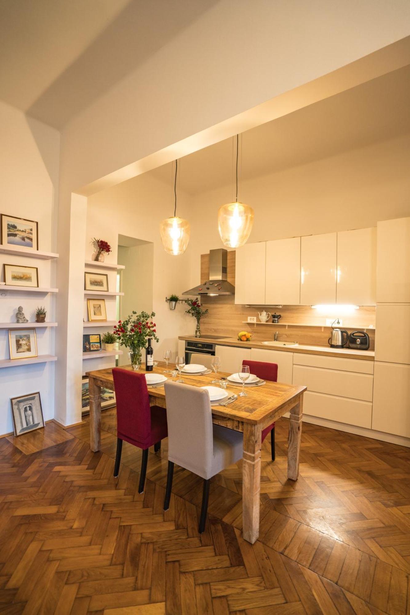 Apartman Iris Ζάγκρεμπ Εξωτερικό φωτογραφία